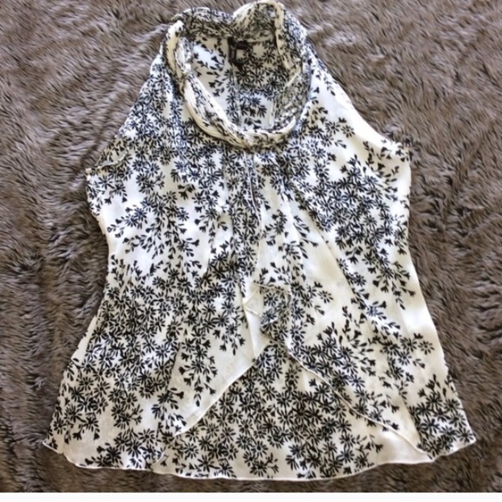 Milano Crape halter neck black white blouse size small NOWT